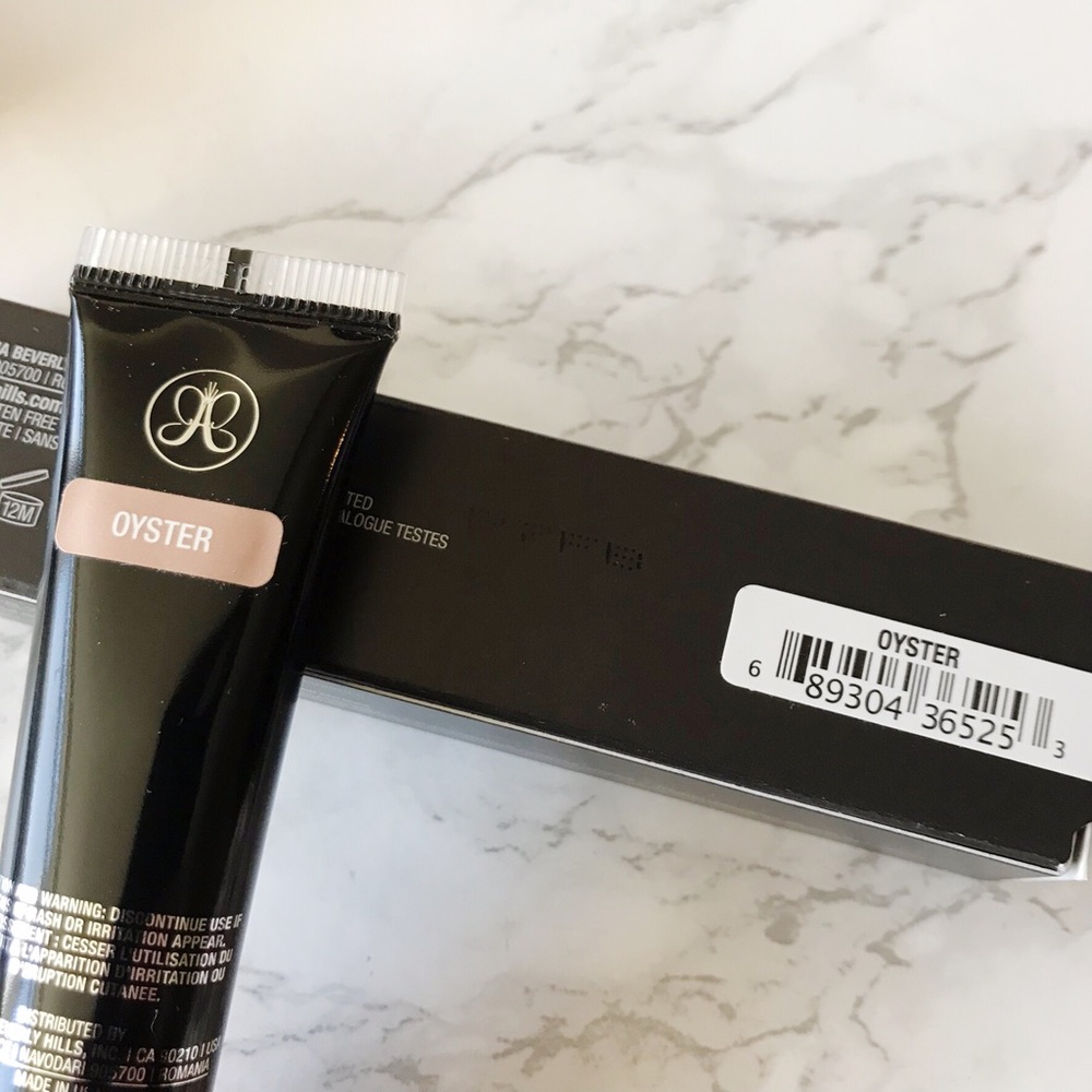 Anastasia Beverly Hills Liquid Glow in Oyster - Picture 8 of 8